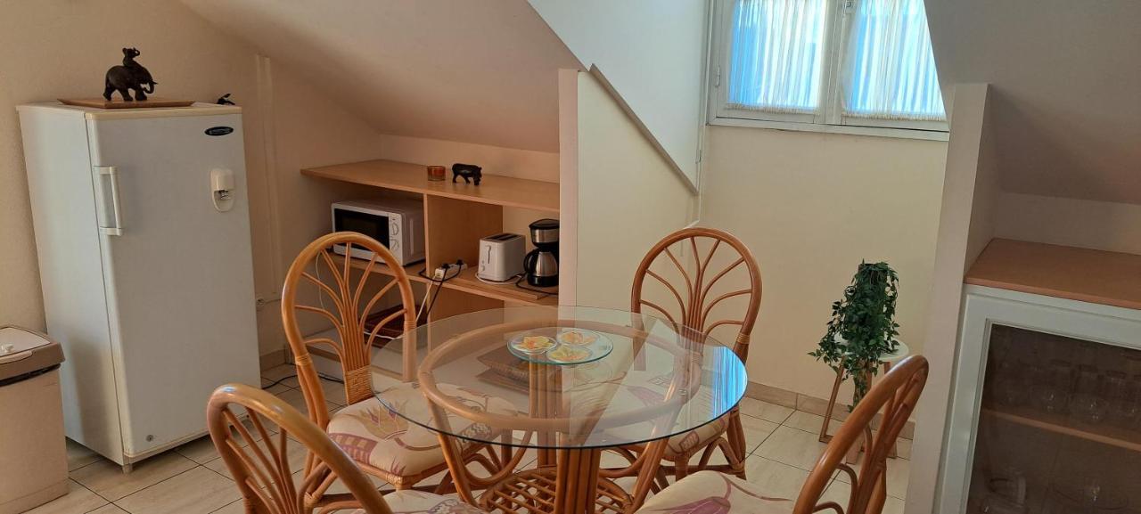 Logement Spacieux Deux Pieces A Baie Mahault Экстерьер фото