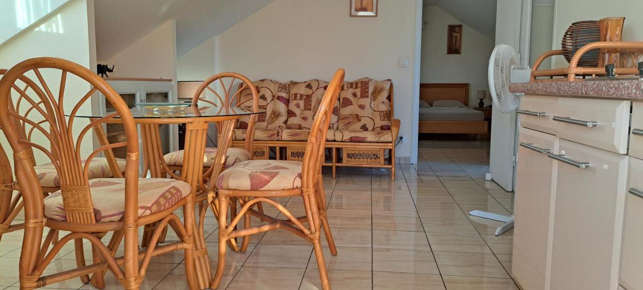 Logement Spacieux Deux Pieces A Baie Mahault Экстерьер фото